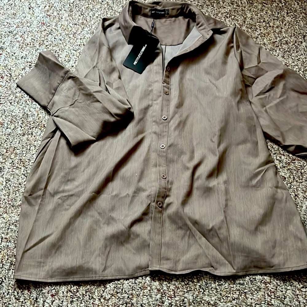 Camel oversized shirt nwt